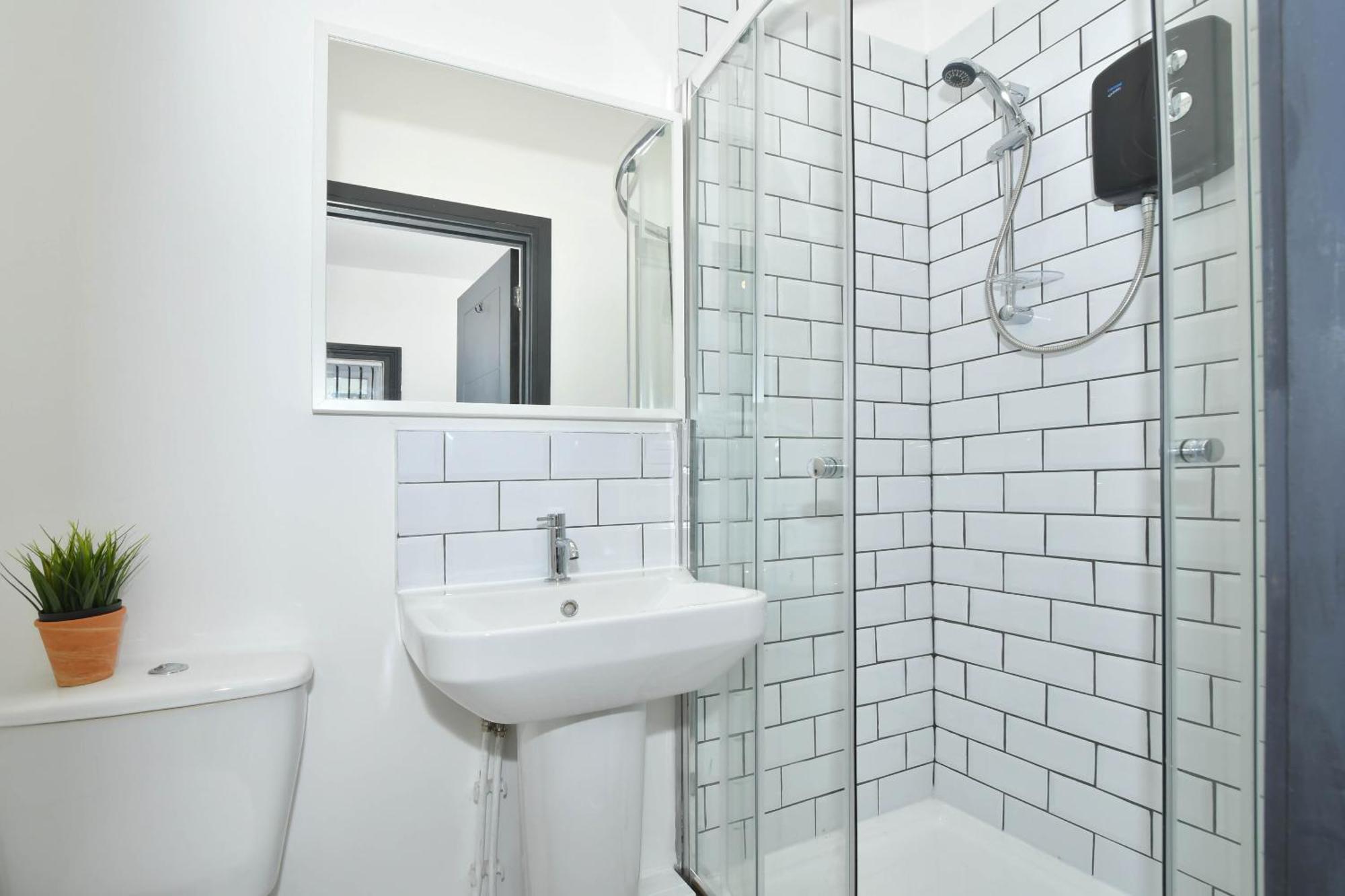 Townhouse @ 202 Walthall Street Кру Экстерьер фото