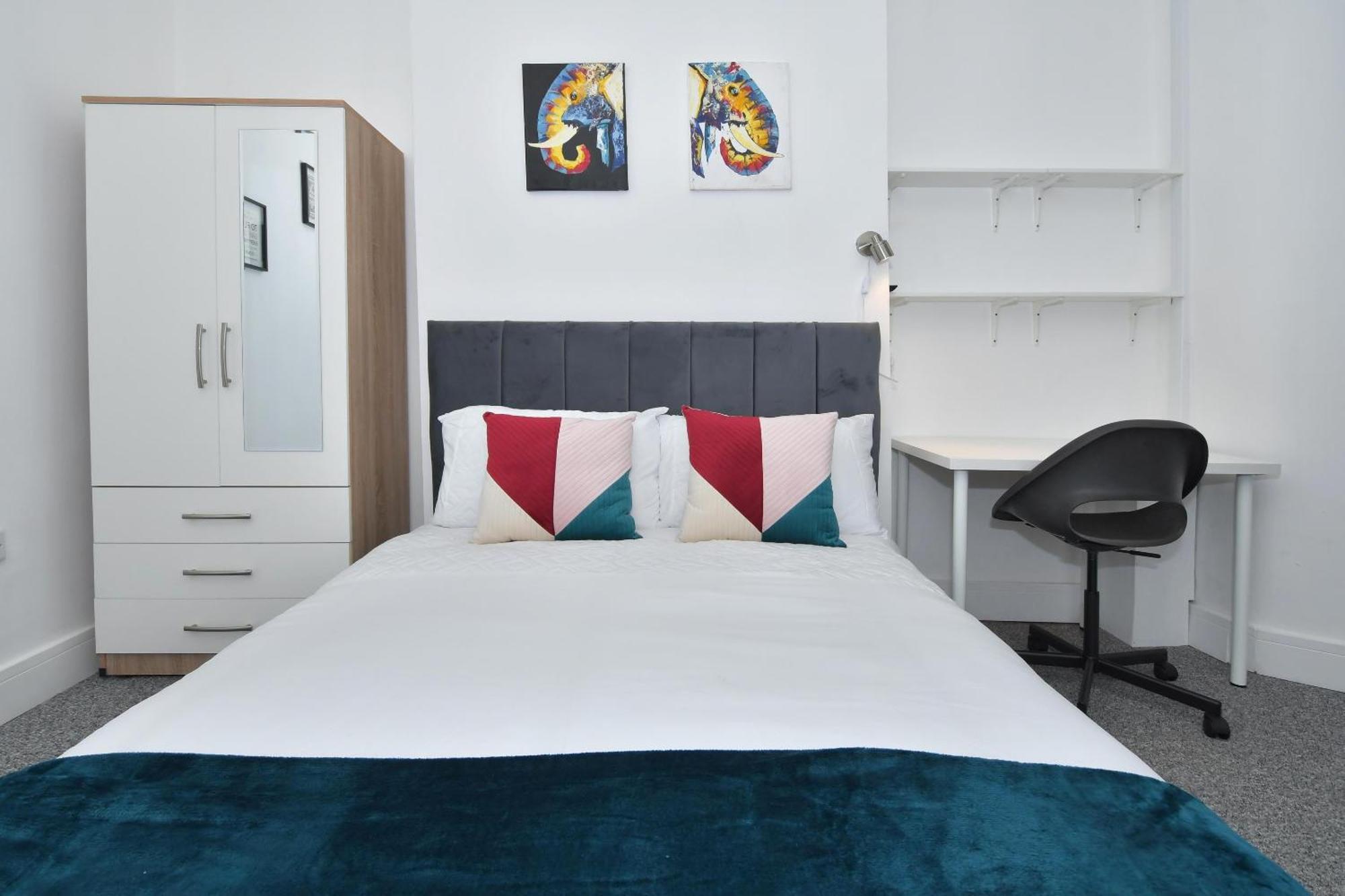 Townhouse @ 202 Walthall Street Кру Экстерьер фото
